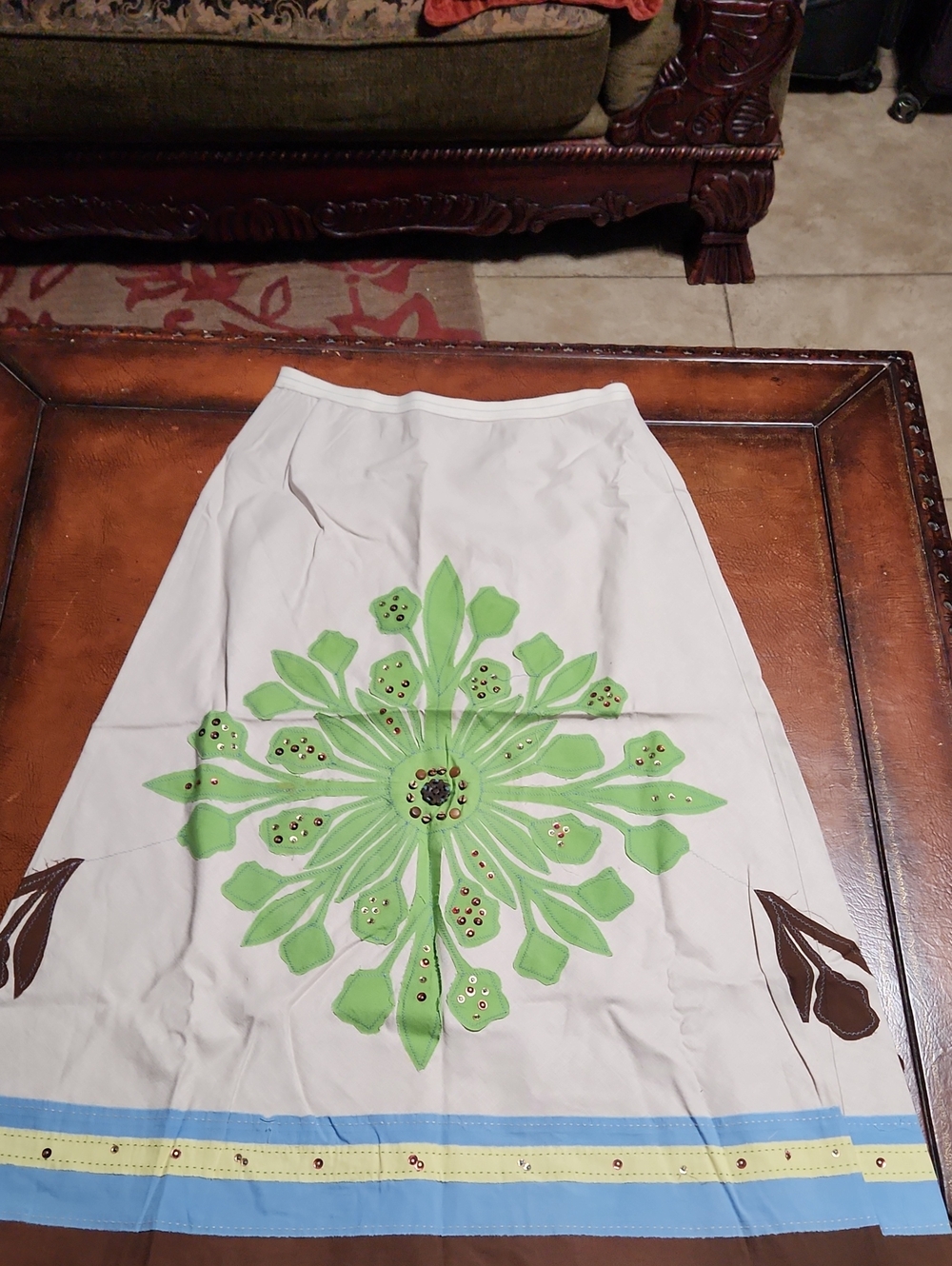 VINTAGE Rozae Nichols White A-Line Skirt with Green Floral Medallion
